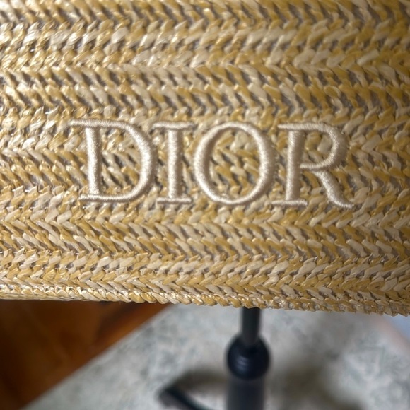 Dior Woven Women's Bag - Picture 4 of 9